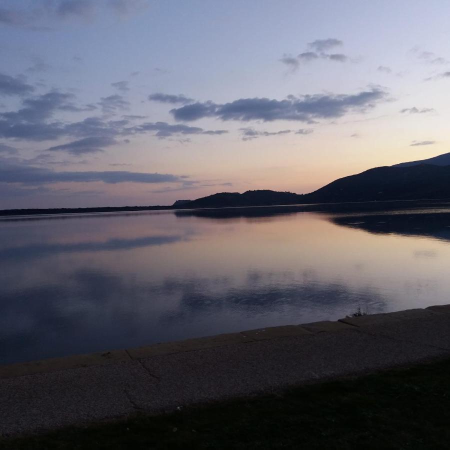 Capolinea Al Mare Bed & Breakfast Orbetello Exterior photo
